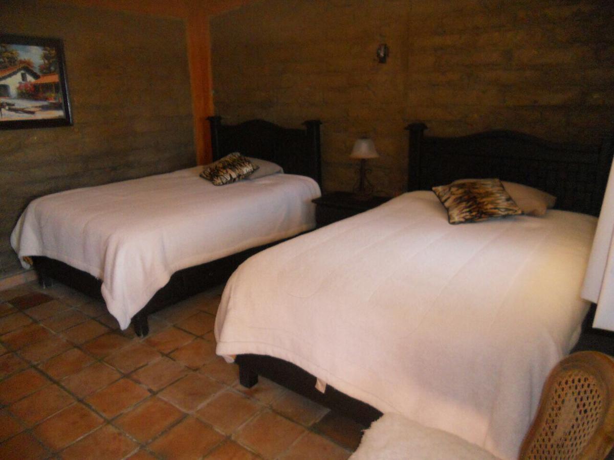 Rancho Escondido Casa Goyri Hotel Tlaxco Bagian luar foto